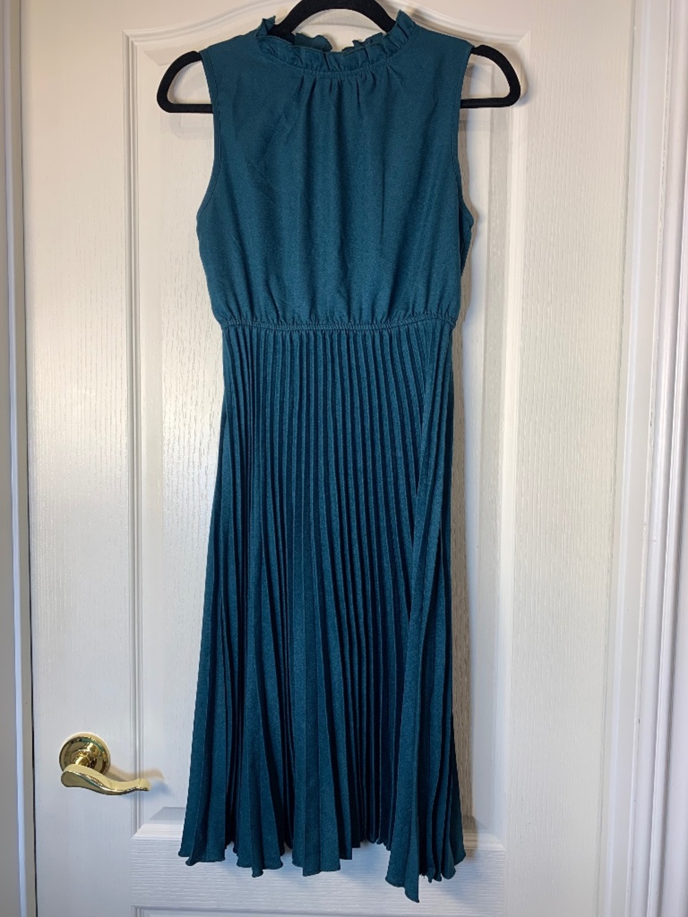 Flowy Pleated Midi Dress in Teal Blue | Romantic & Elegant Sleeveless Dress | S